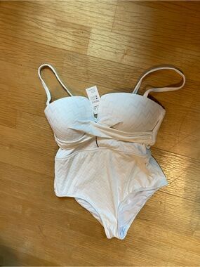 Cupshe White Textured One-Piece Swimsuit